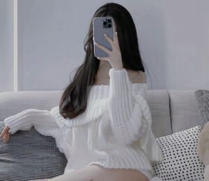ảnh avatar nữ che mặt đẹp tinh tế