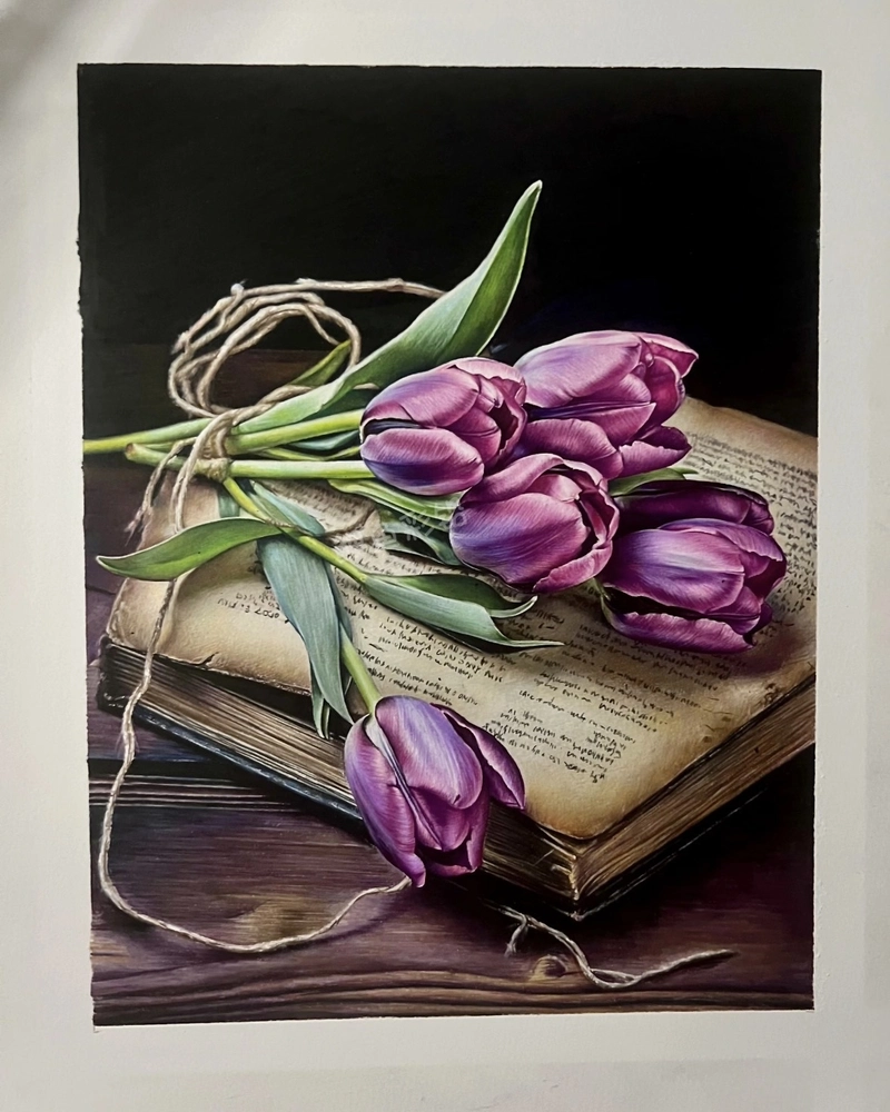 Hình ảnh tranh tĩnh vật hoa tulip với phong cách tinh tế